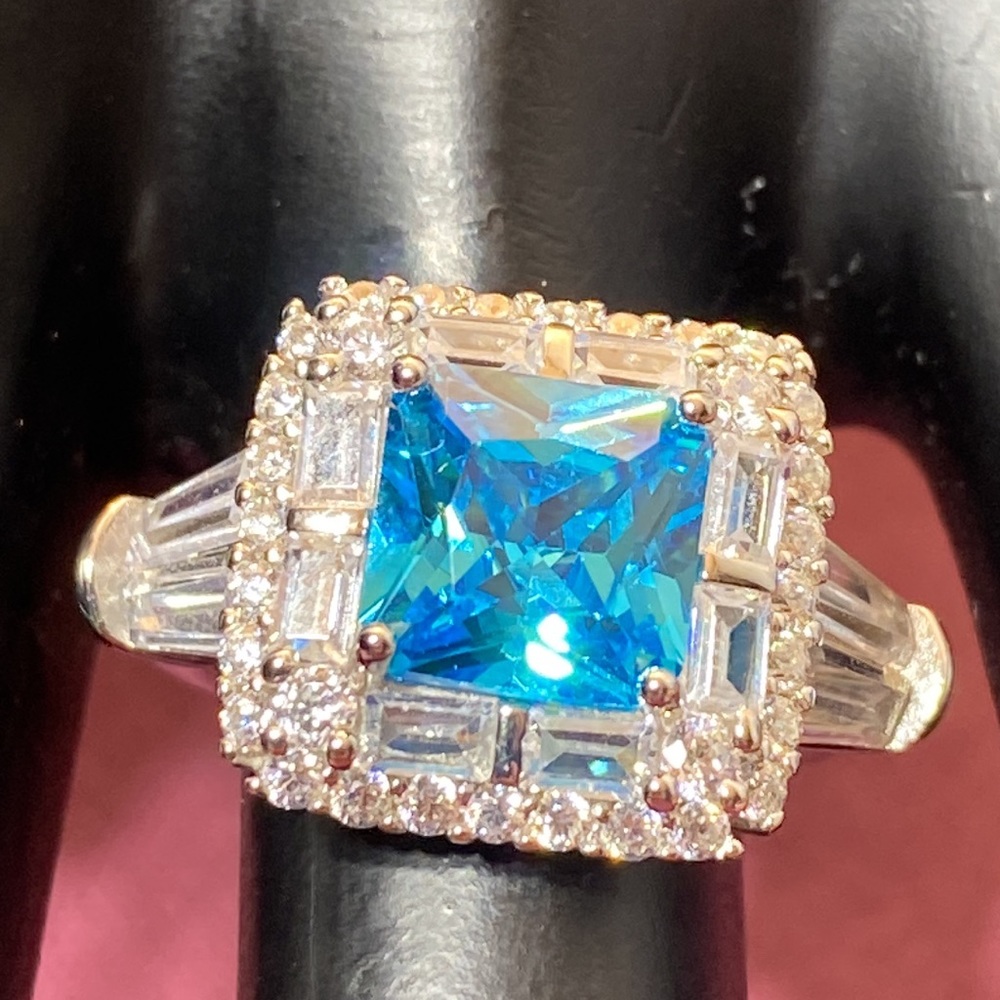 Neon Apatite & White Diamond Simulants Ring